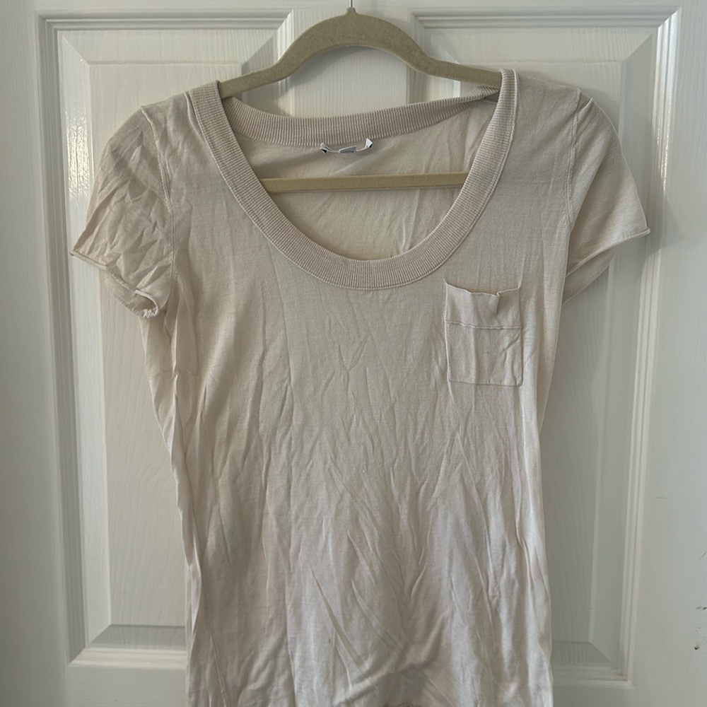 James Perse t shirt. Size 3